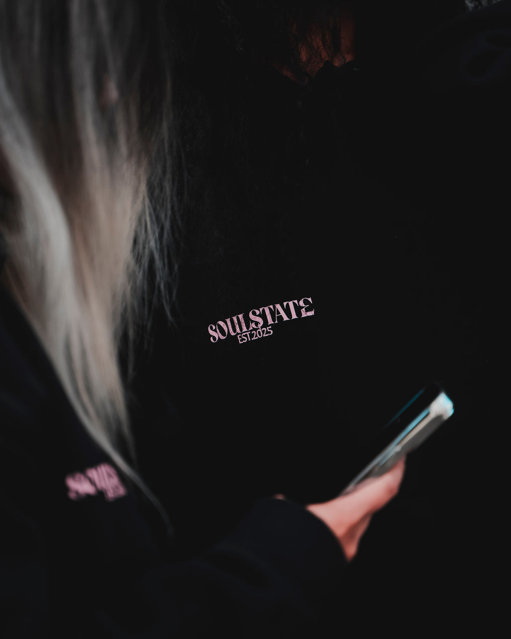 Exclusive "Pink on Black"